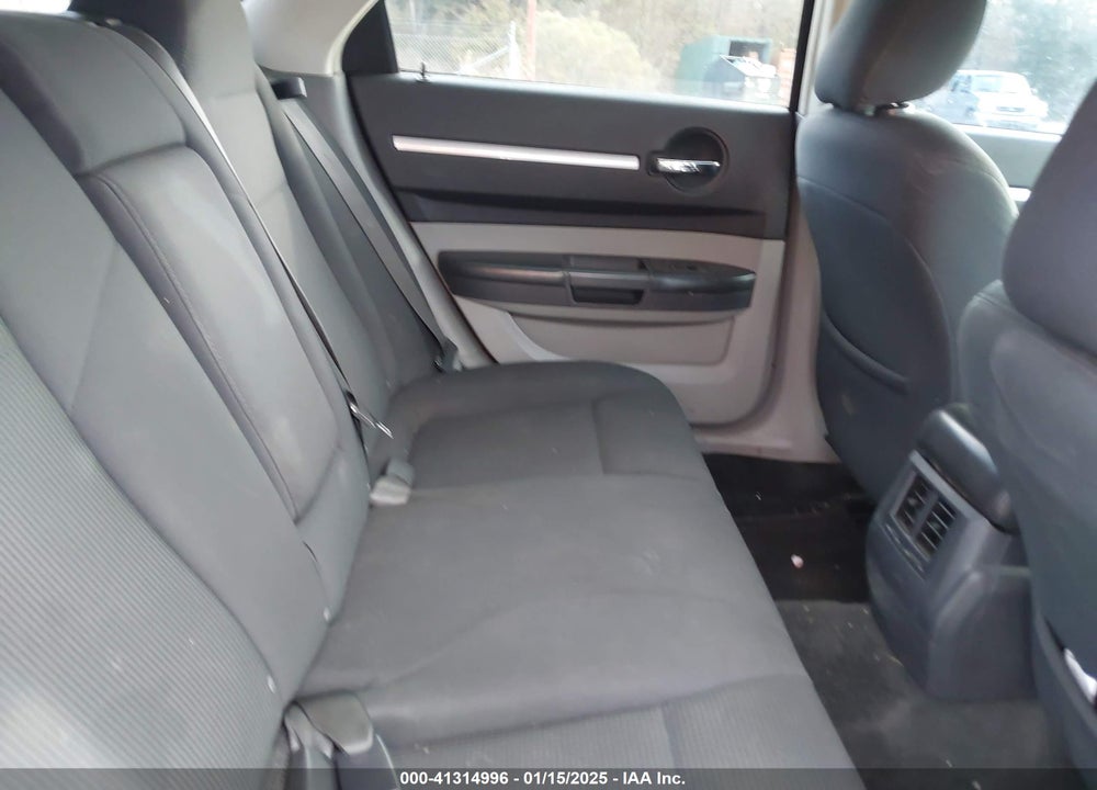 2008 DODGE MAGNUM VIN: 2D4FV37V98H148589