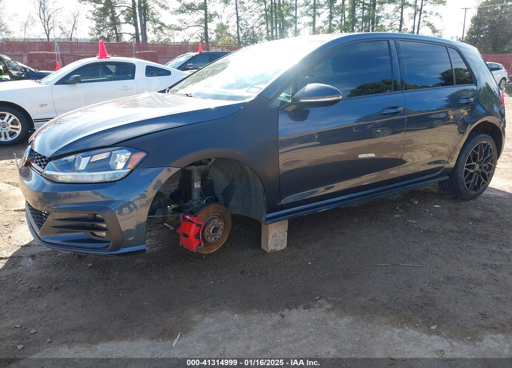 2018 VOLKSWAGEN GOLF GTI 2.0T AUTOBAHN/2.0T S/2.0T SE VIN: 3VW547AU6JM261259