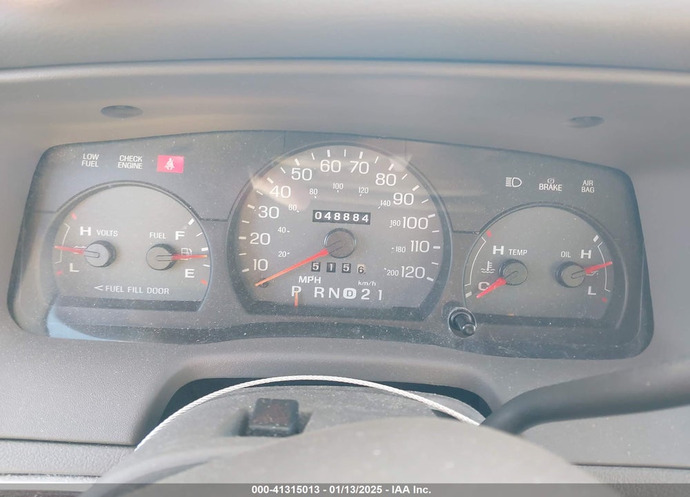 2004 MERCURY GRAND MARQUIS GS VIN: 2MEFM74W04X615949