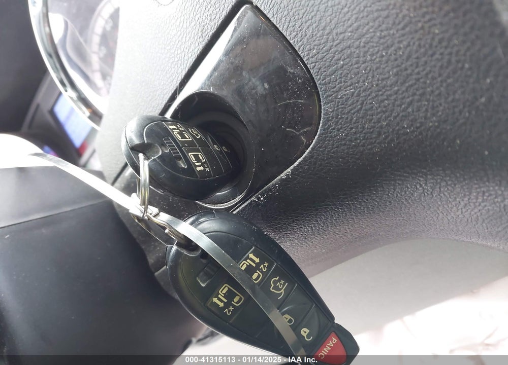 2013 DODGE GRAND CARAVAN SXT VIN: 2C4RDGCG0DR717944