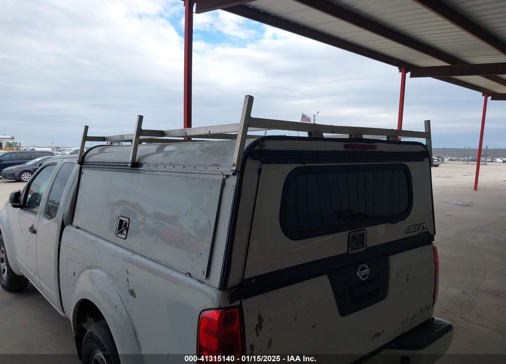 2017 NISSAN FRONTIER VIN: 1N6BD0CT4HN737538