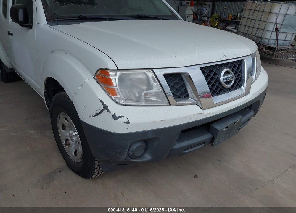 2017 NISSAN FRONTIER VIN: 1N6BD0CT4HN737538