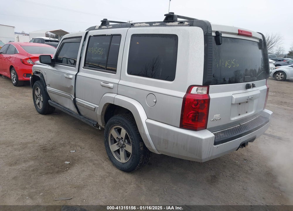 2006 JEEP COMMANDER VIN: 1J8HG48N96C323100