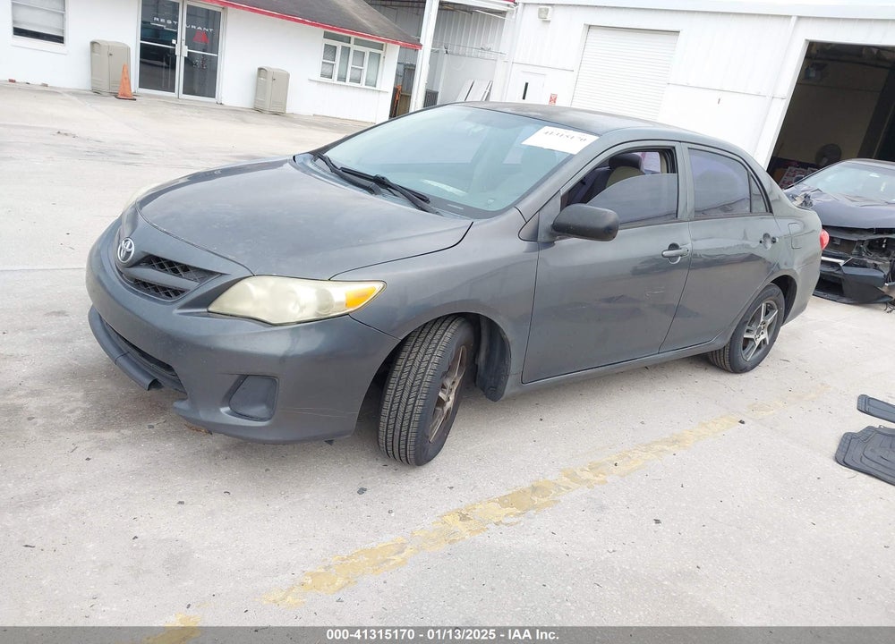 2011 TOYOTA COROLLA S/LE VIN: 2T1BU4EE7BC602038