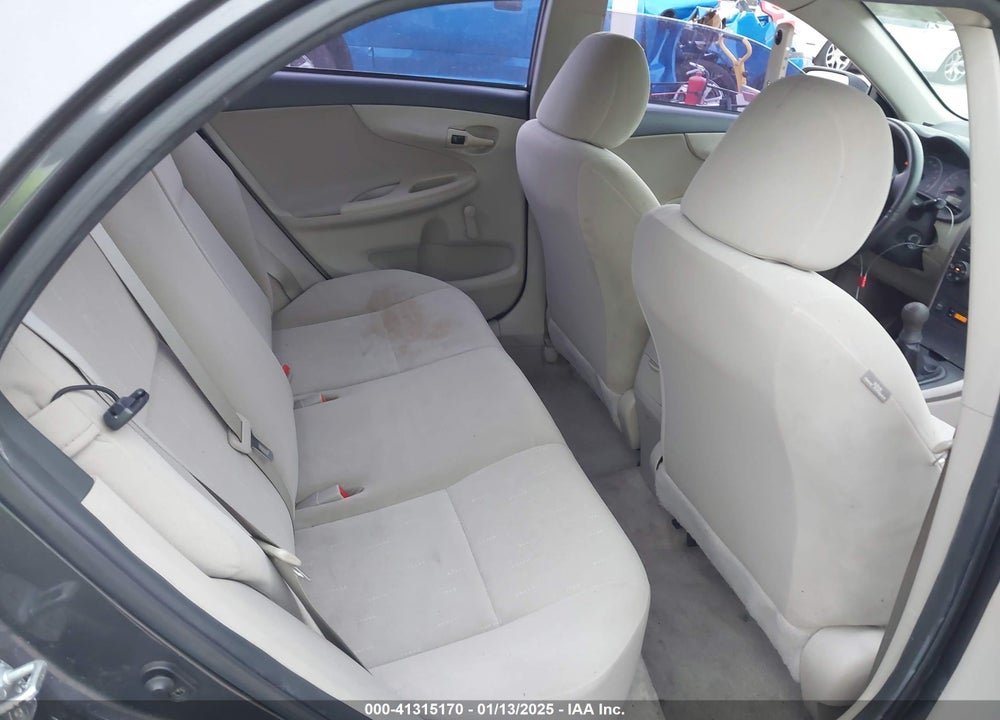 2011 TOYOTA COROLLA S/LE VIN: 2T1BU4EE7BC602038