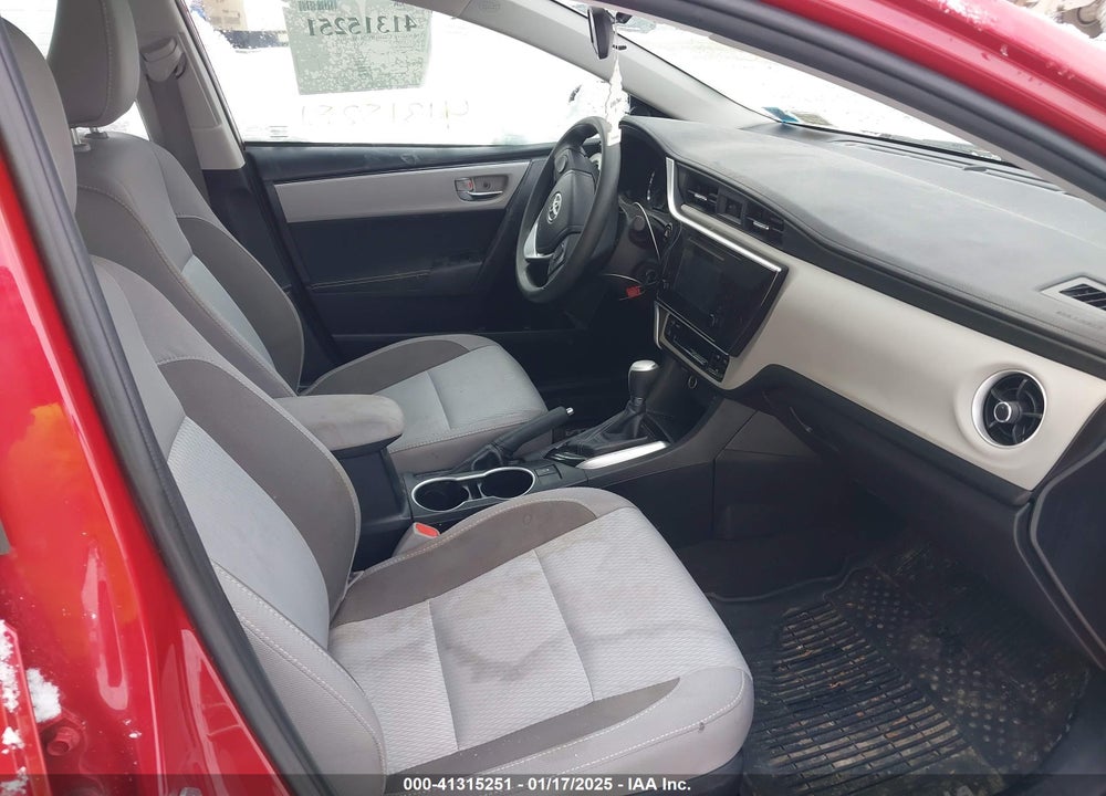 2018 TOYOTA COROLLA VIN: 2T1BURHE0JC991547