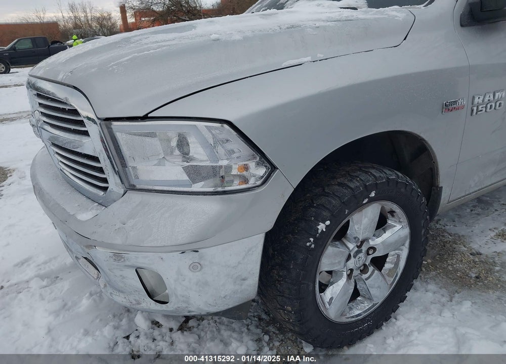 2017 RAM 1500 VIN: 1C6RR7TT3HS776934
