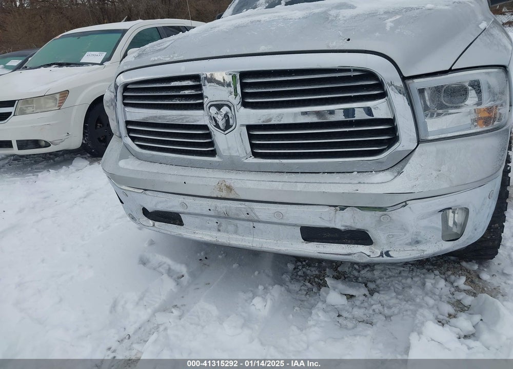 2017 RAM 1500 VIN: 1C6RR7TT3HS776934