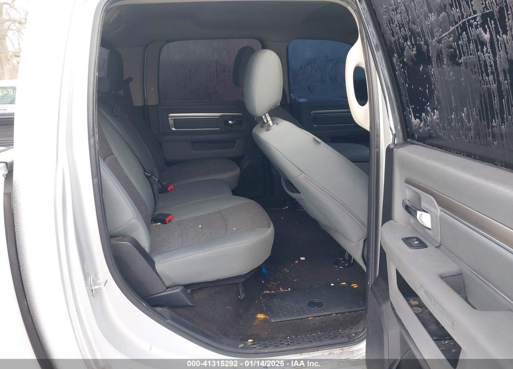 2017 RAM 1500 VIN: 1C6RR7TT3HS776934