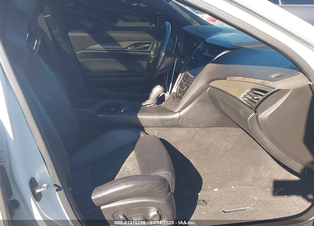2016 CADILLAC CTS-V VIN: 1G6A15S6XG0174221