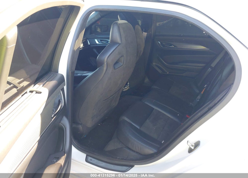 2016 CADILLAC CTS-V VIN: 1G6A15S6XG0174221