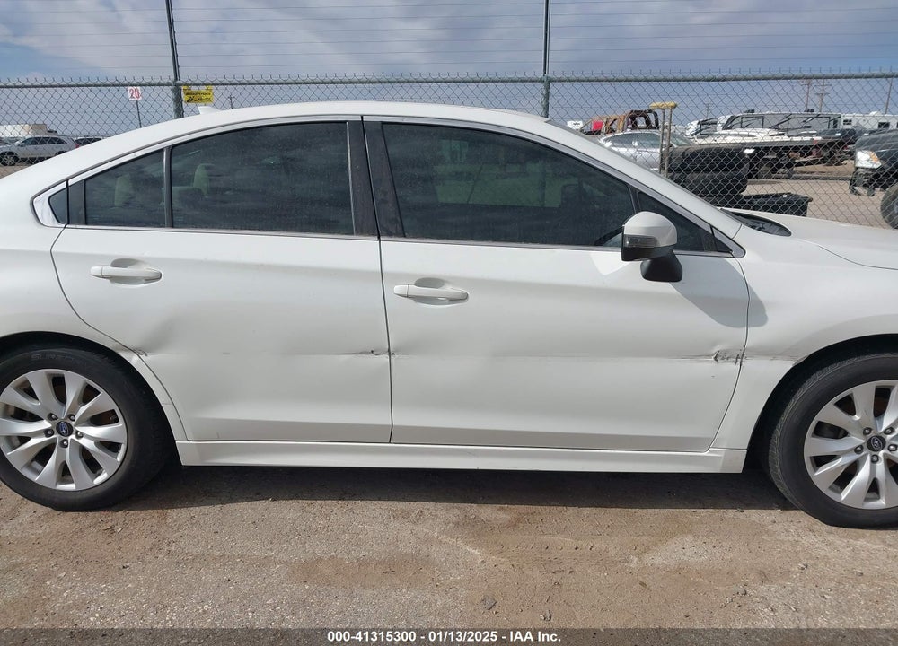 2017 SUBARU LEGACY 2.5I PREMIUM VIN: 4S3BNAH63H3051902