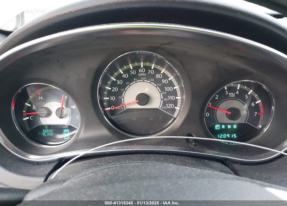 2011 CHRYSLER 200 VIN: 1C3BC1FB1BN555466