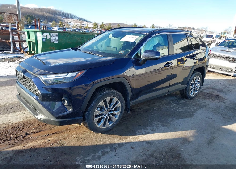 2023 TOYOTA RAV4 XLE PREMIUM VIN: 2T3A1RFV6PW377091