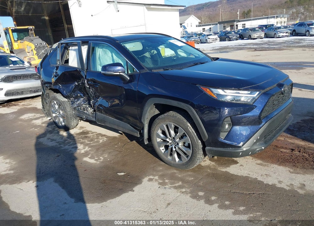 2023 TOYOTA RAV4 XLE PREMIUM VIN: 2T3A1RFV6PW377091