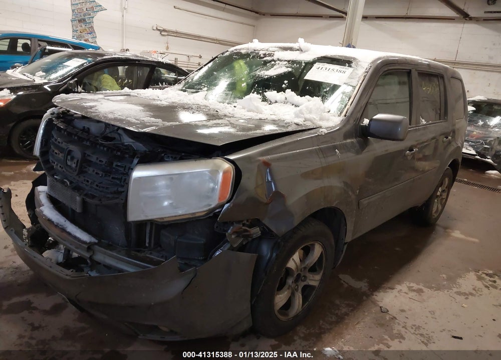2015 HONDA PILOT EX VIN: 5FNYF4H45FB002269