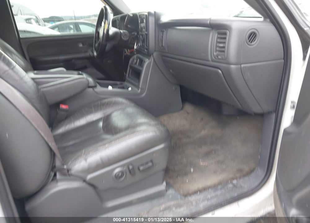 2003 CHEVROLET SILVERADO 1500HD LT VIN: 1GCGK13U53F174242