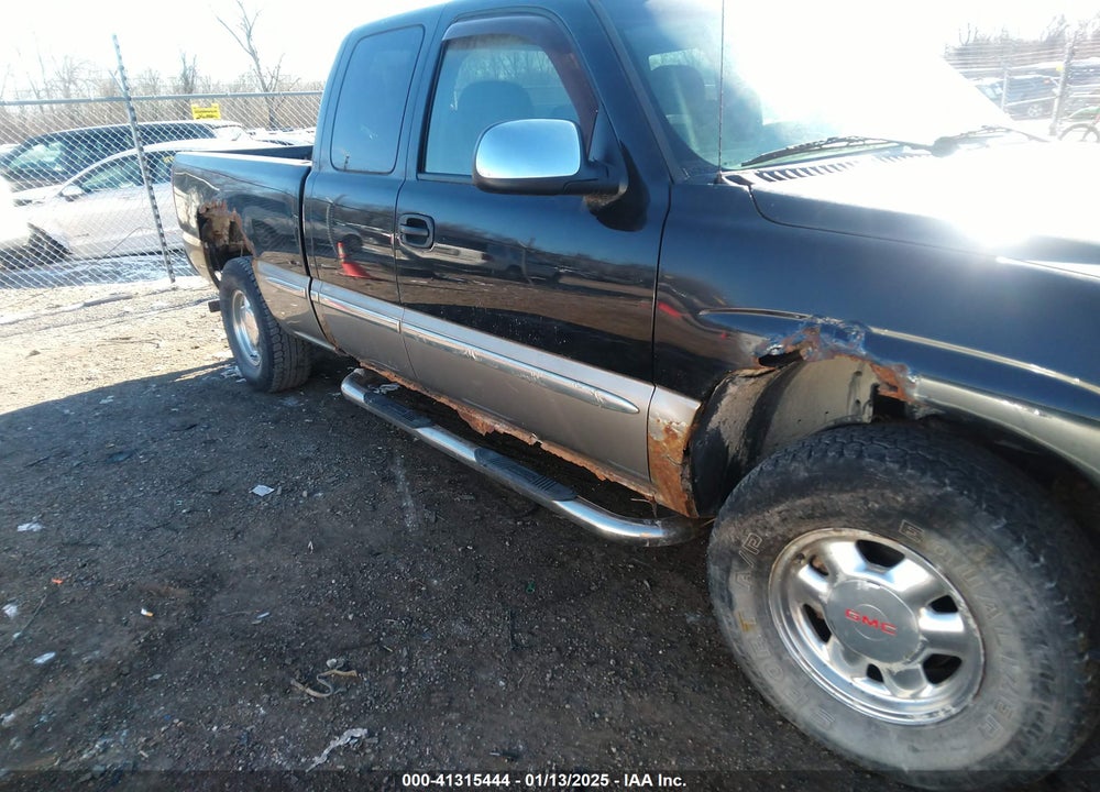 2002 GMC SIERRA 1500 SLE VIN: 2GTEK19T621326170