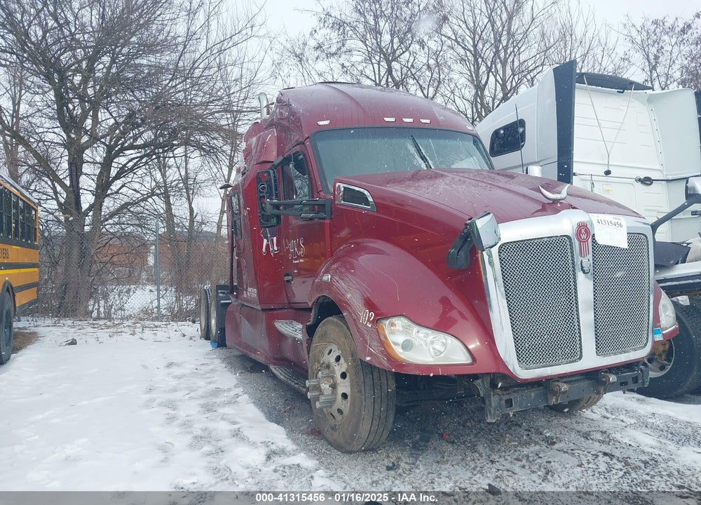 2020 KENWORTH T680 VIN: 1XKYD49X6LJ415647