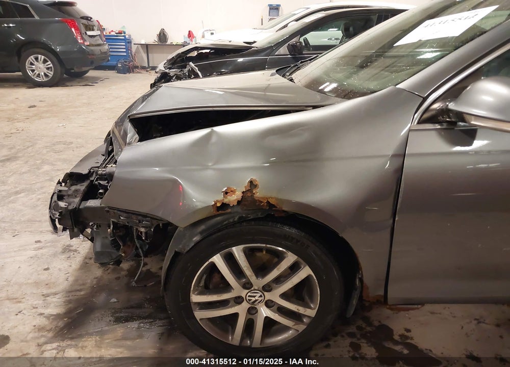 2006 VOLKSWAGEN JETTA VIN: 3VWST71K36M747250
