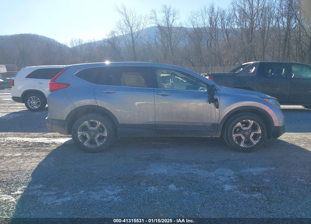 2018 HONDA CR-V VIN: 7FARW2H5XJE066466