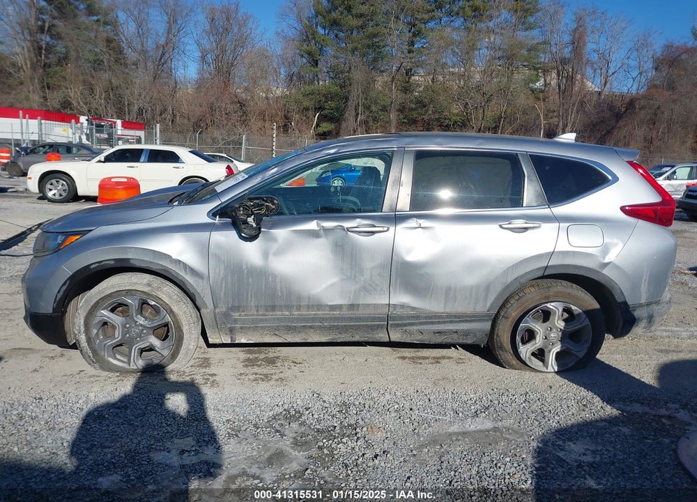2018 HONDA CR-V VIN: 7FARW2H5XJE066466