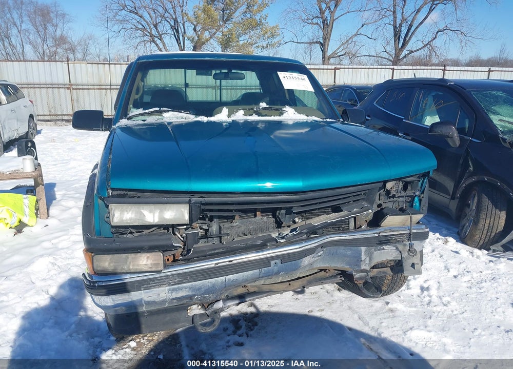 1995 CHEVROLET GMT-400 K1500 VIN: 1GCEK19K6SE132888