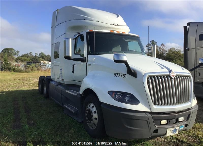2018 INTERNATIONAL LT VIN: 3HSDZAPR3JN346772