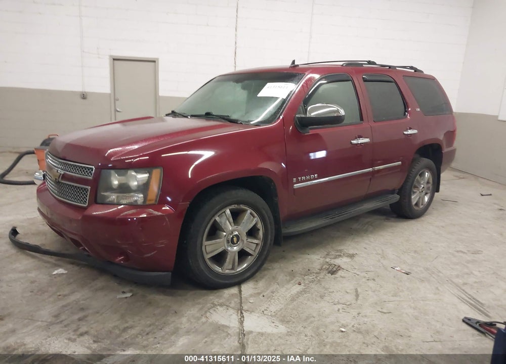2009 CHEVROLET TAHOE LTZ VIN: 1GNFK33049R258829