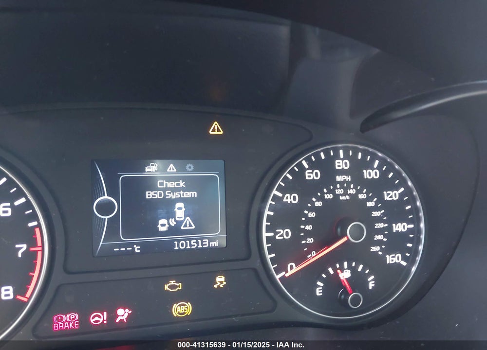 2018 KIA OPTIMA VIN: 5XXGU4L38JG192817