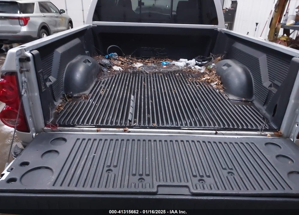 2007 DODGE RAM 1500 VIN: 1D7HU18217S116945
