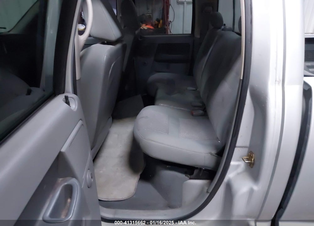 2007 DODGE RAM 1500 VIN: 1D7HU18217S116945
