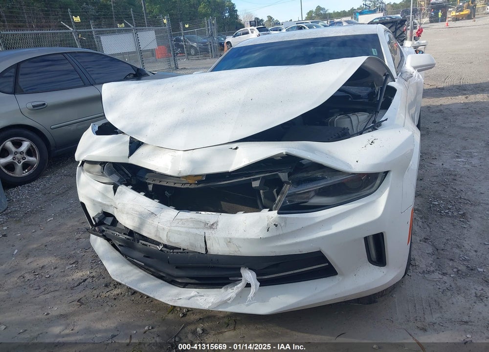 2016 CHEVROLET CAMARO VIN: 1G1FD1RS1G0190984