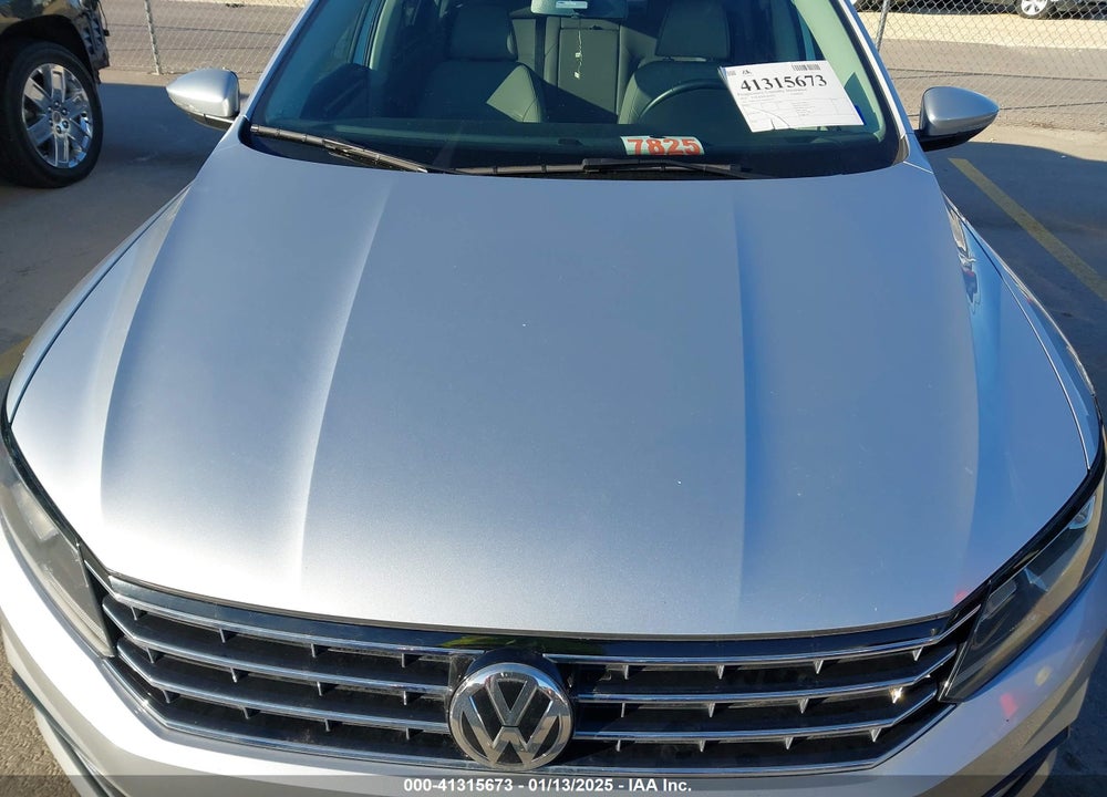 2016 VOLKSWAGEN PASSAT VIN: 1VWBT7A33GC043237