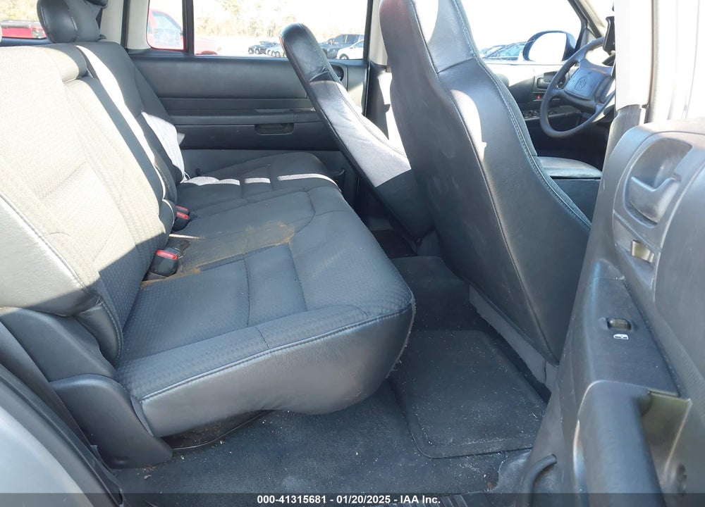2002 DODGE DURANGO SPORT VIN: 1B4HR38N32F199231