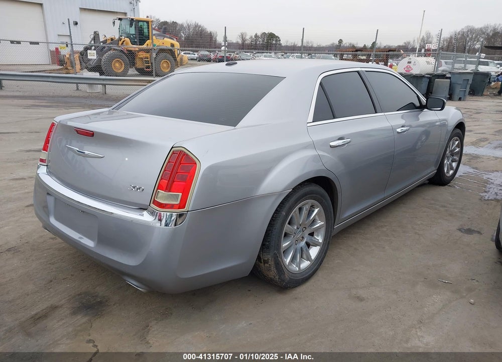 2011 CHRYSLER 300 LIMITED VIN: 2C3CA5CG9BH533239