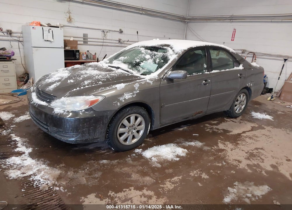 2002 TOYOTA CAMRY XLE V6 VIN: 4T1BF30K22U540693