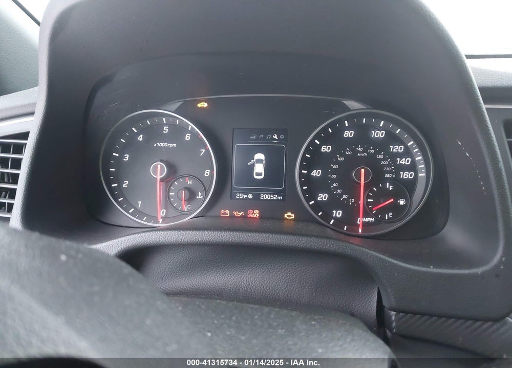 2018 HYUNDAI ELANTRA VIN: KMHD04LBXJU553735