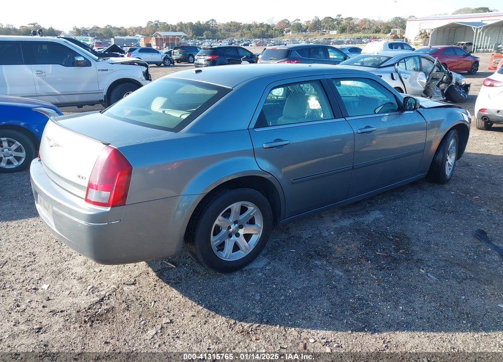 2007 CHRYSLER 300 TOURING VIN: 2C3KA53G77H811283
