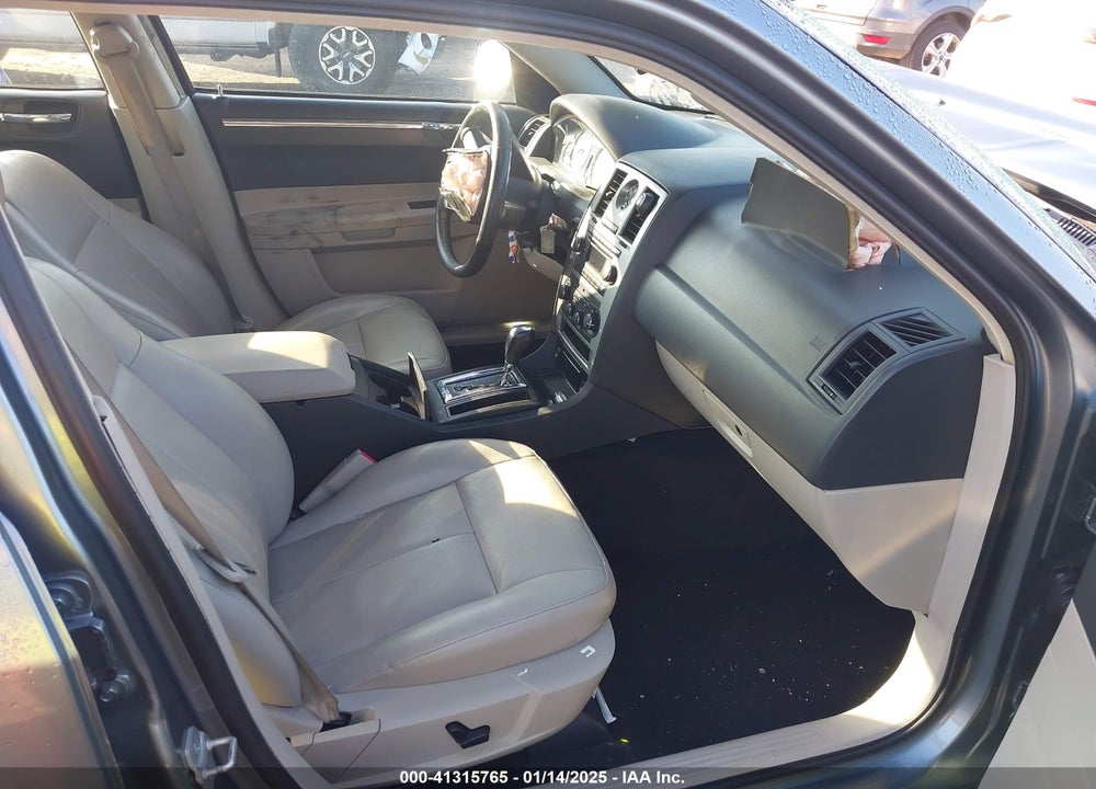 2007 CHRYSLER 300 TOURING VIN: 2C3KA53G77H811283