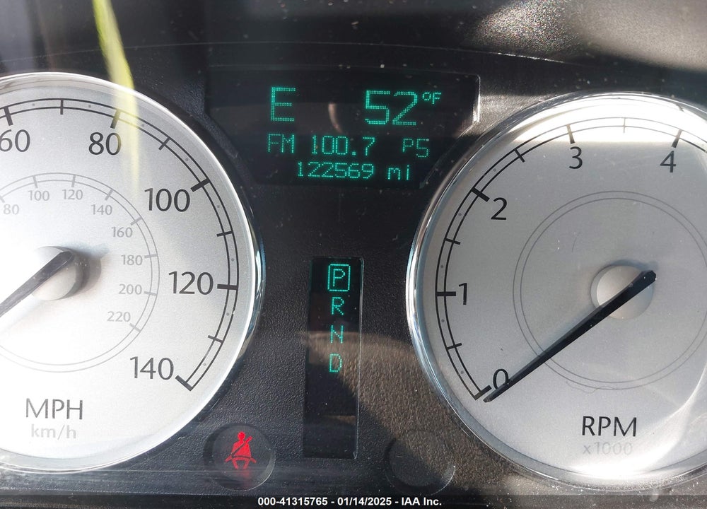 2007 CHRYSLER 300 TOURING VIN: 2C3KA53G77H811283