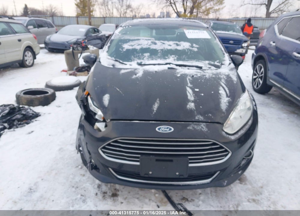 2015 FORD FIESTA VIN: 3FADP4CJ9FM139354
