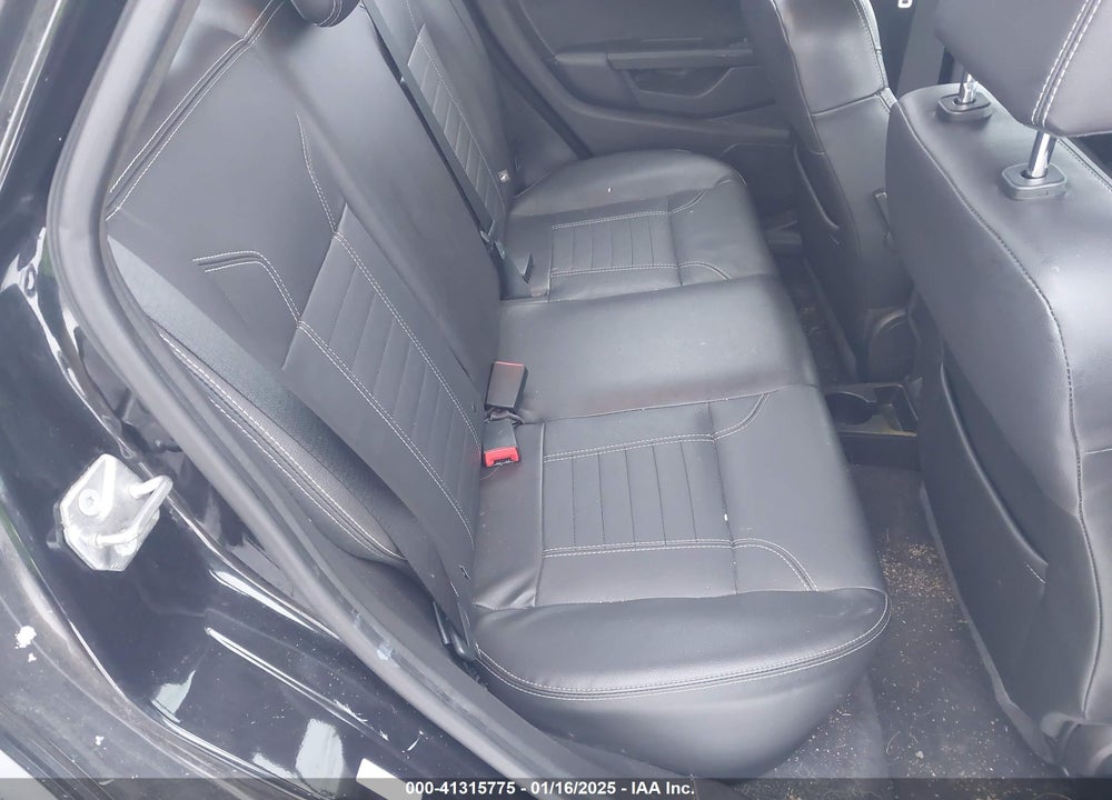 2015 FORD FIESTA VIN: 3FADP4CJ9FM139354
