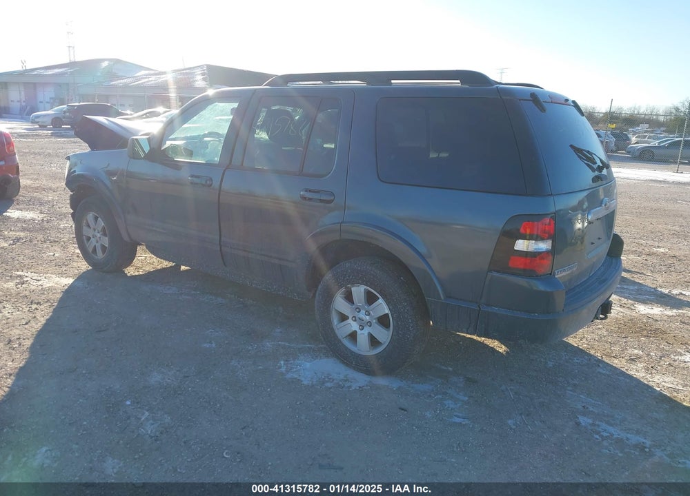 2010 FORD EXPLORER XLT VIN: 1FMEU7DE2AUB02611