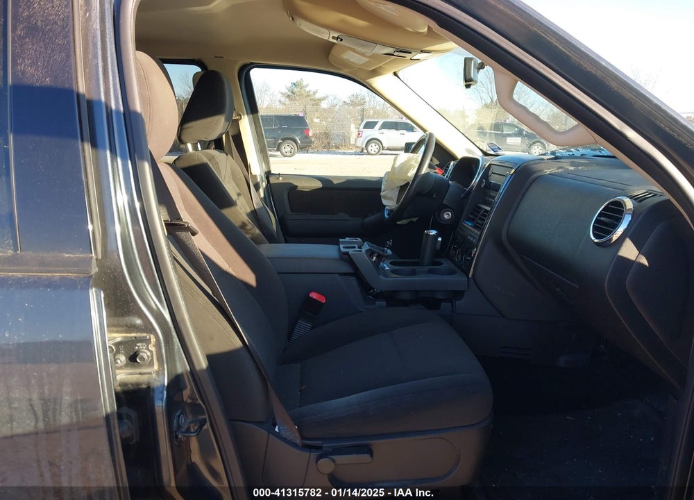 2010 FORD EXPLORER XLT VIN: 1FMEU7DE2AUB02611