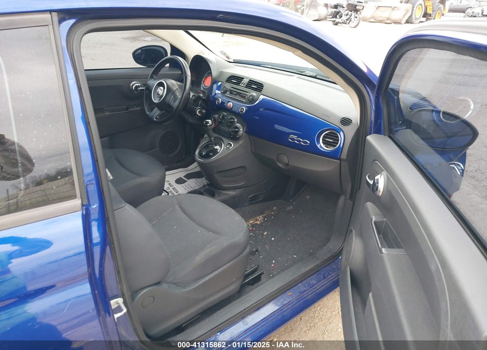 2013 FIAT 500 VIN: 3C3CFFAR8DT640160
