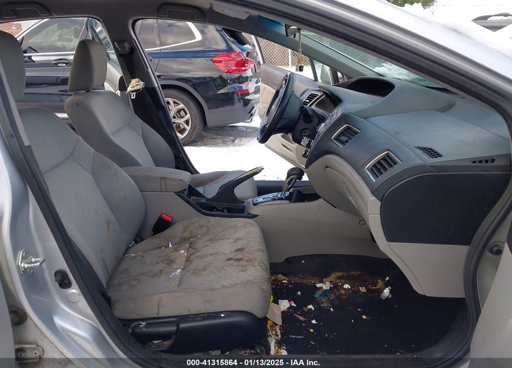 2014 HONDA CIVIC VIN: 2HGFB2F58EH500429