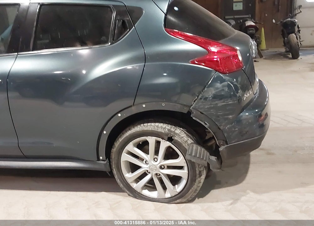 2011 NISSAN JUKE SV VIN: JN8AF5MV4BT006122
