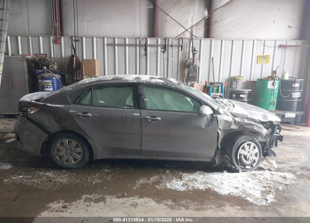 2023 KIA RIO VIN: 3KPA24AD5PE529114