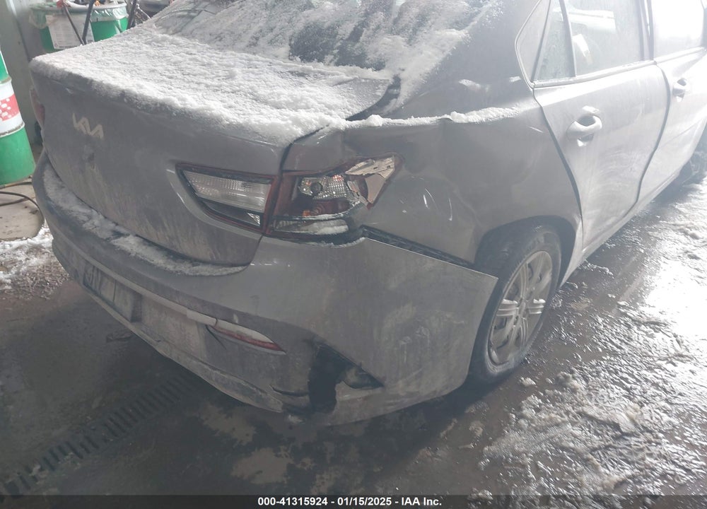 2023 KIA RIO VIN: 3KPA24AD5PE529114